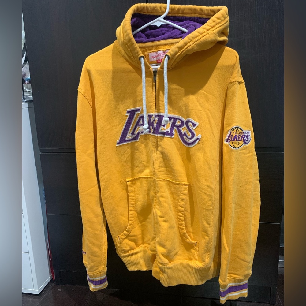 Lakers Mitchell & Ness Zip up hoodie